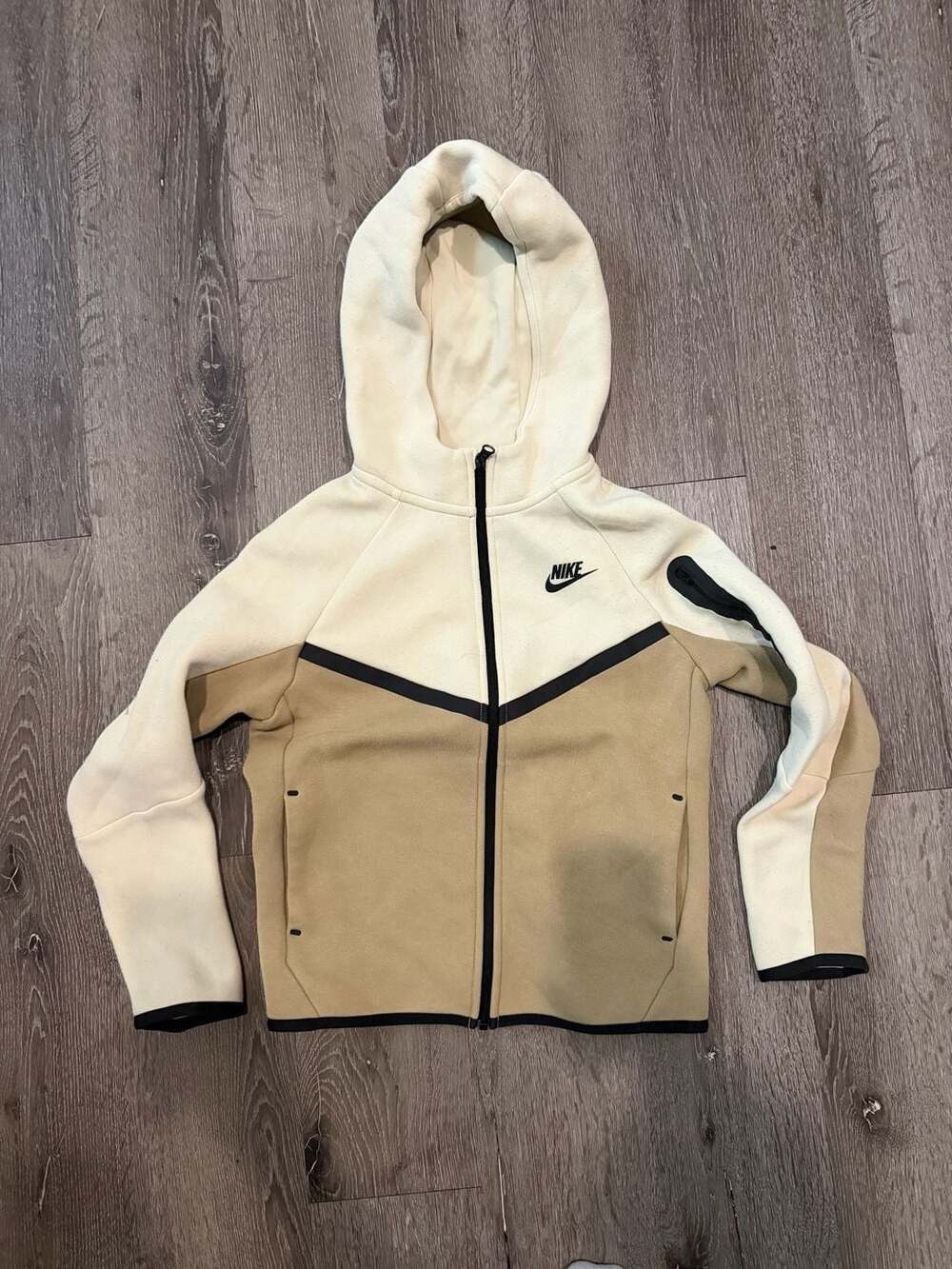Nike Tech Fleece Full-Zip Hoodie Size Youth M Tan Colorblock Windrunner